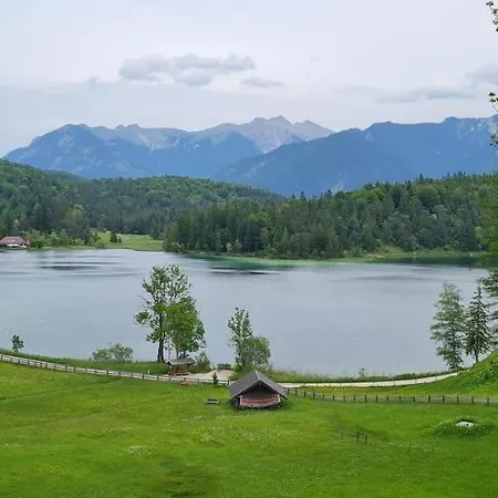 Haus Posaunenklang Apartmán Mittenwald